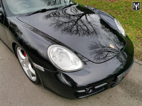 Porsche Cayman S 43