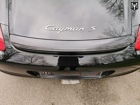Porsche Cayman S 68