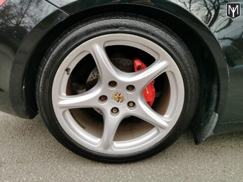 Porsche Cayman S 74
