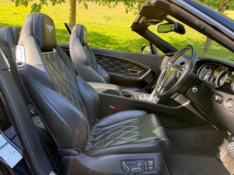 Bentley Continental GT V8 S 10