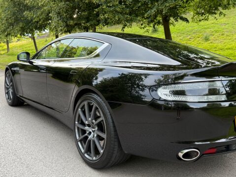 Aston Martin Rapide S V12 41