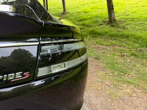 Aston Martin Rapide S V12 69