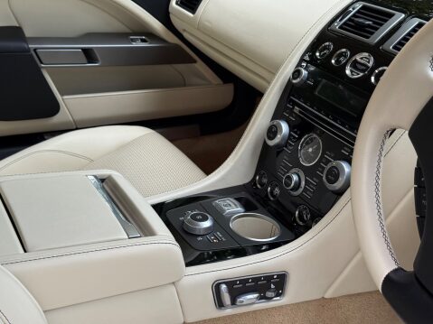 Aston Martin Rapide S V12 74