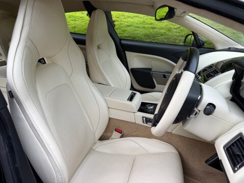 Aston Martin Rapide S V12 81