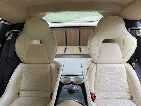 Aston Martin Rapide S V12 86