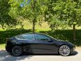Tesla Model 3 PERFORMANCE AWD 2
