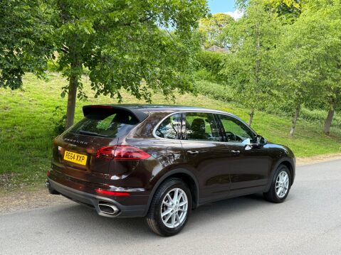 Porsche Cayenne D V6 TIPTRONIC S 4