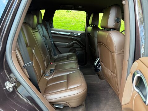 Porsche Cayenne D V6 TIPTRONIC S 17