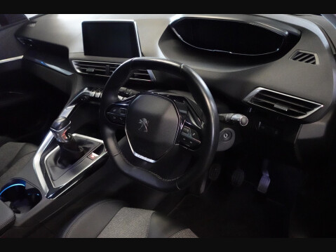Peugeot 3008 1.5 BlueHDi Allure Euro 6 (s/s) 5dr 11