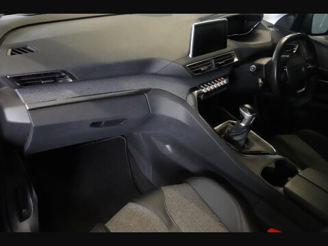 Peugeot 3008 1.5 BlueHDi Allure Euro 6 (s/s) 5dr 15
