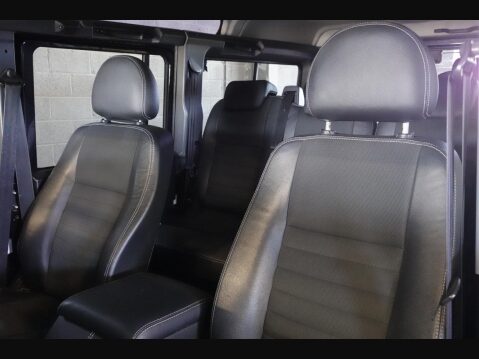 Land Rover Defender 2.4 TDCi XS 4WD MWB Euro 4 5dr 18