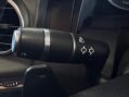 Land Rover Discovery 3.0 SD V6 XS Auto 4WD (s/s) 5dr 23