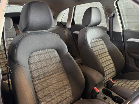 Audi Q3 2.0 TDI SE quattro Euro 6 (s/s) 5dr 10