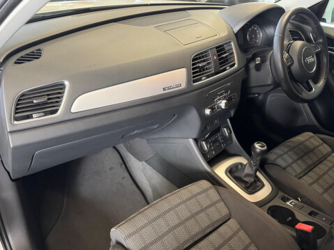 Audi Q3 2.0 TDI SE quattro Euro 6 (s/s) 5dr 14