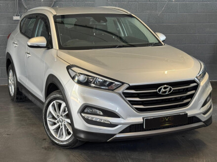 Hyundai TUCSON 2.0 CRDi SE Nav Auto 4WD Euro 6 5dr
