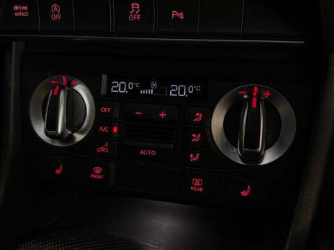 Audi RS Q3 2.5 TFSI S Tronic quattro Euro 5 (s/s) 5dr 26
