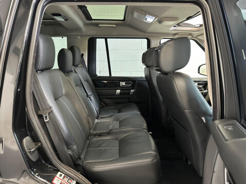 Land Rover Discovery SDV6 HSE LUXURY 15