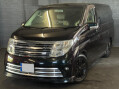 Nissan Elgrand 2