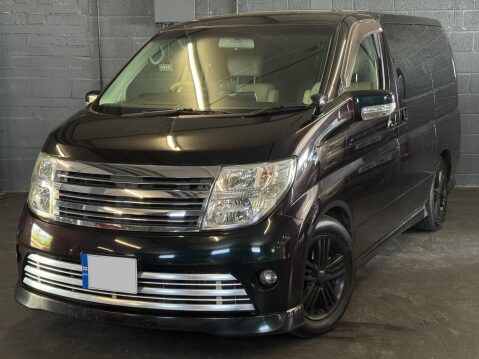 Nissan Elgrand 2
