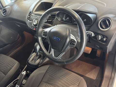 Ford Fiesta 1.6 Titanium Powershift Euro 5 5dr 12