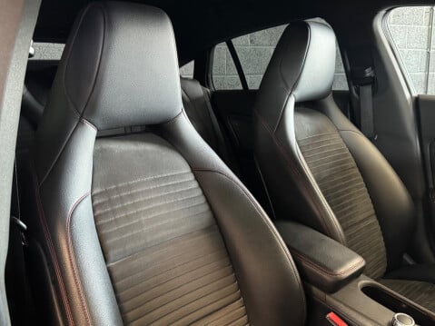 Mercedes-Benz CLA Class 2.1 CLA200d AMG Line Shooting Brake Euro 6 (s/s) 5dr 9