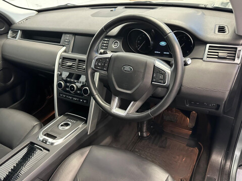 Land Rover Discovery Sport TD4 SE TECH 8