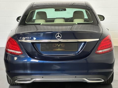 Mercedes-Benz C Class C220 D SPORT 6