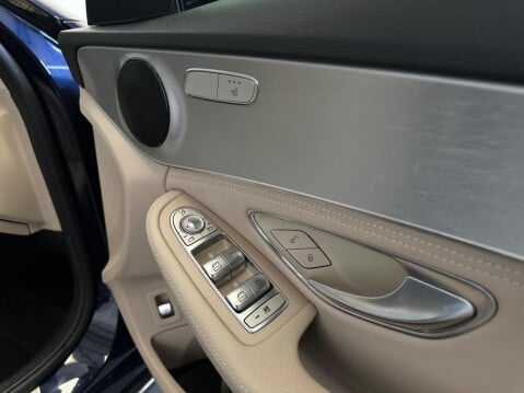 Mercedes-Benz C Class C220 D SPORT 18