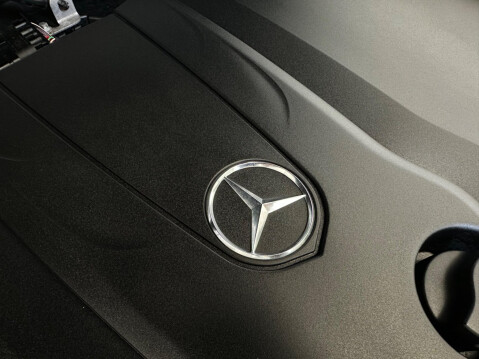 Mercedes-Benz C Class C220 D SPORT 41