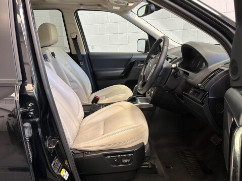 Land Rover Freelander 2 SD4 HSE LUXURY 9