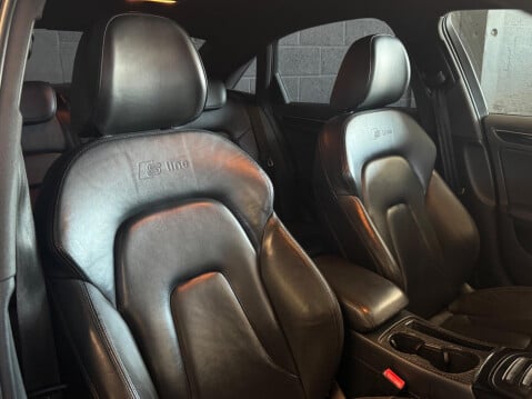 Audi A4 2.0 TDI Black Edition Euro 5 (s/s) 4dr 8