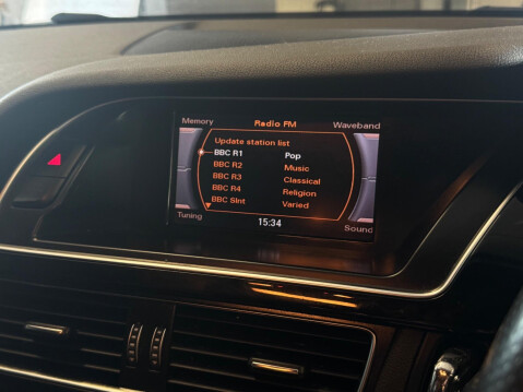 Audi A4 2.0 TDI Black Edition Euro 5 (s/s) 4dr 26