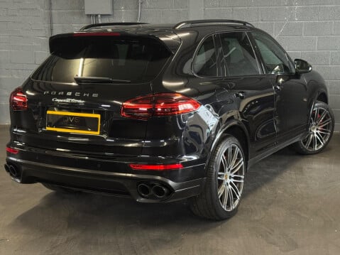 Porsche Cayenne 4.8T V8 Turbo TiptronicS 4WD Euro 6 (s/s) 5dr 4