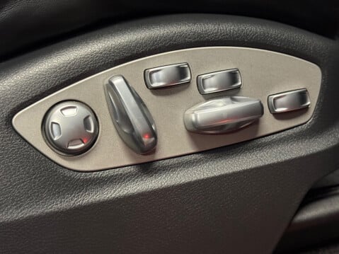 Porsche Cayenne 4.8T V8 Turbo TiptronicS 4WD Euro 6 (s/s) 5dr 8