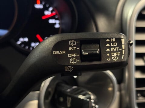 Porsche Cayenne 4.8T V8 Turbo TiptronicS 4WD Euro 6 (s/s) 5dr 23
