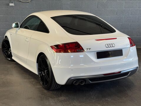 Audi TT 2.0 TDI Black Edition quattro Euro 5 3dr 6