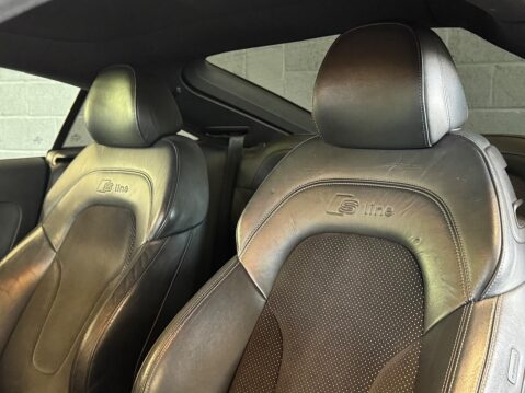 Audi TT 2.0 TDI Black Edition quattro Euro 5 3dr 15
