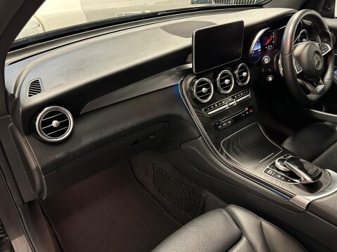 Mercedes-Benz GLC GLC 250 D 4MATIC AMG LINE PREMIUM PLUS 11
