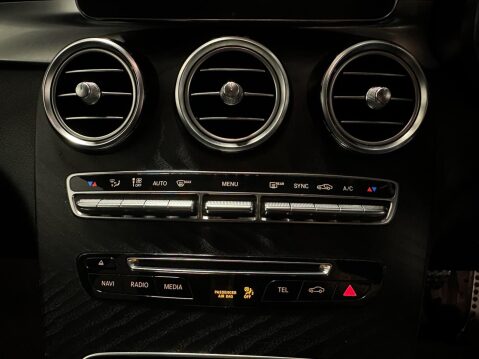 Mercedes-Benz GLC GLC 250 D 4MATIC AMG LINE PREMIUM PLUS 23