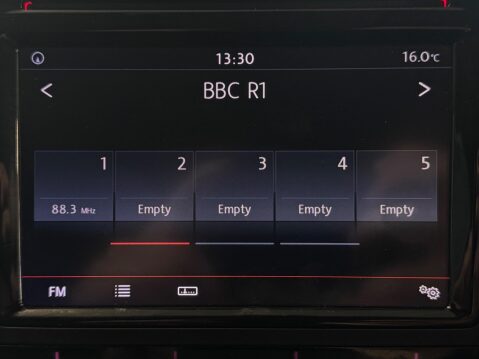 Volkswagen Tiguan 2.0 TDI BlueMotion Tech Match Edition 2WD Euro 6 (s/s) 5dr 27