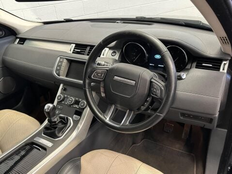 Land Rover Range Rover Evoque ED4 SE TECH 8