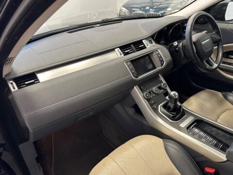 Land Rover Range Rover Evoque ED4 SE TECH 11