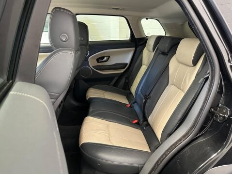 Land Rover Range Rover Evoque ED4 SE TECH 15