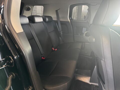 Toyota FJ Cruiser 14