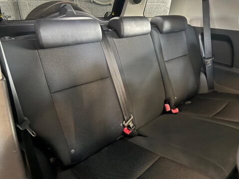 Toyota FJ Cruiser 15