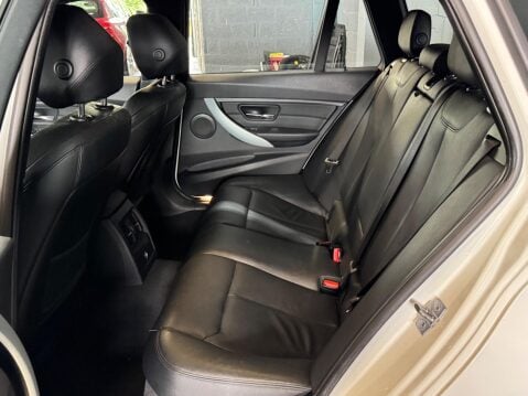 BMW 3 Series 2.0 320d M Sport Touring Euro 5 (s/s) 5dr 15