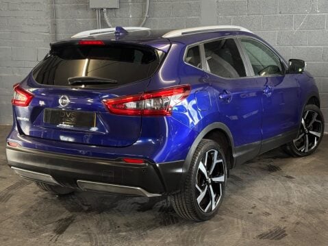 Nissan Qashqai 1.3 DIG-T Tekna+ Euro 6 (s/s) 5dr 4