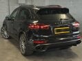 Porsche Cayenne 4.8T V8 Turbo TiptronicS 4WD Euro 6 (s/s) 5dr 5