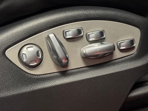 Porsche Cayenne 4.8T V8 Turbo TiptronicS 4WD Euro 6 (s/s) 5dr 8