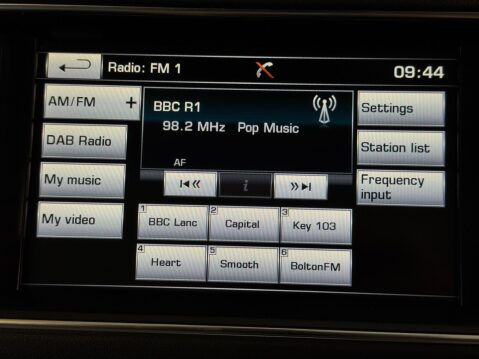 Land Rover Range Rover Sport 3.0 SD V6 HSE Dynamic Auto 4WD Euro 6 (s/s) 5dr 26